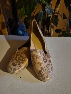 Naturalizer Gold Leopard Print Slip-On Flats